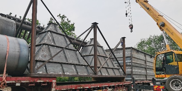 產(chǎn)品多樣化，訂單紛至沓來(lái)，除塵器廠家耀先環(huán)境濾筒式除塵器發(fā)貨安徽