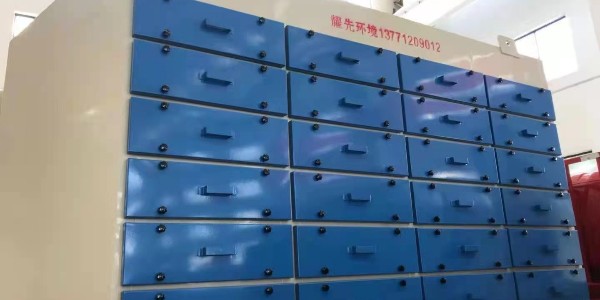 國(guó)家高新技術(shù)企業(yè)耀先環(huán)境，為您介紹活性炭吸附設(shè)備特點(diǎn)